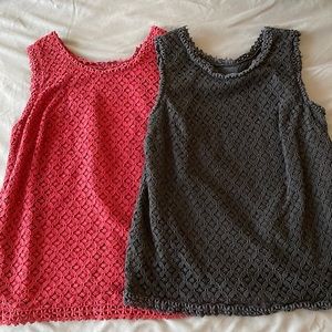 ❤️5/$20 Bundle Lot of 2 XS tops